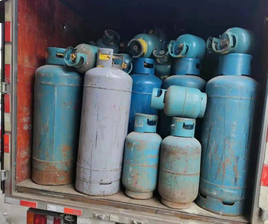 How are LPG cylinders stored centrally? The importance of gas alarms.