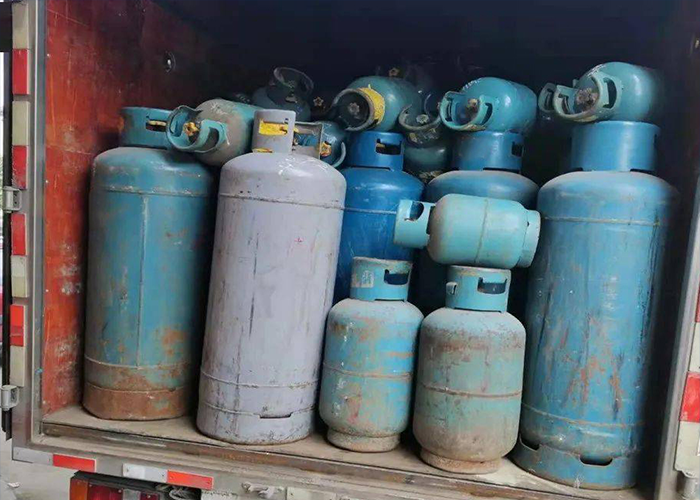 How are LPG cylinders stored centrally? The importance of gas alarms.